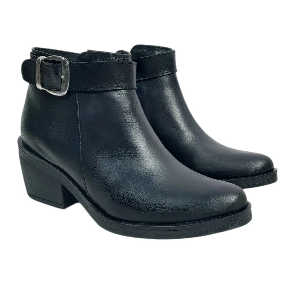 BOTA MUJER KERIA DE CUERO CAÑA CORTA BASE DE GOMA