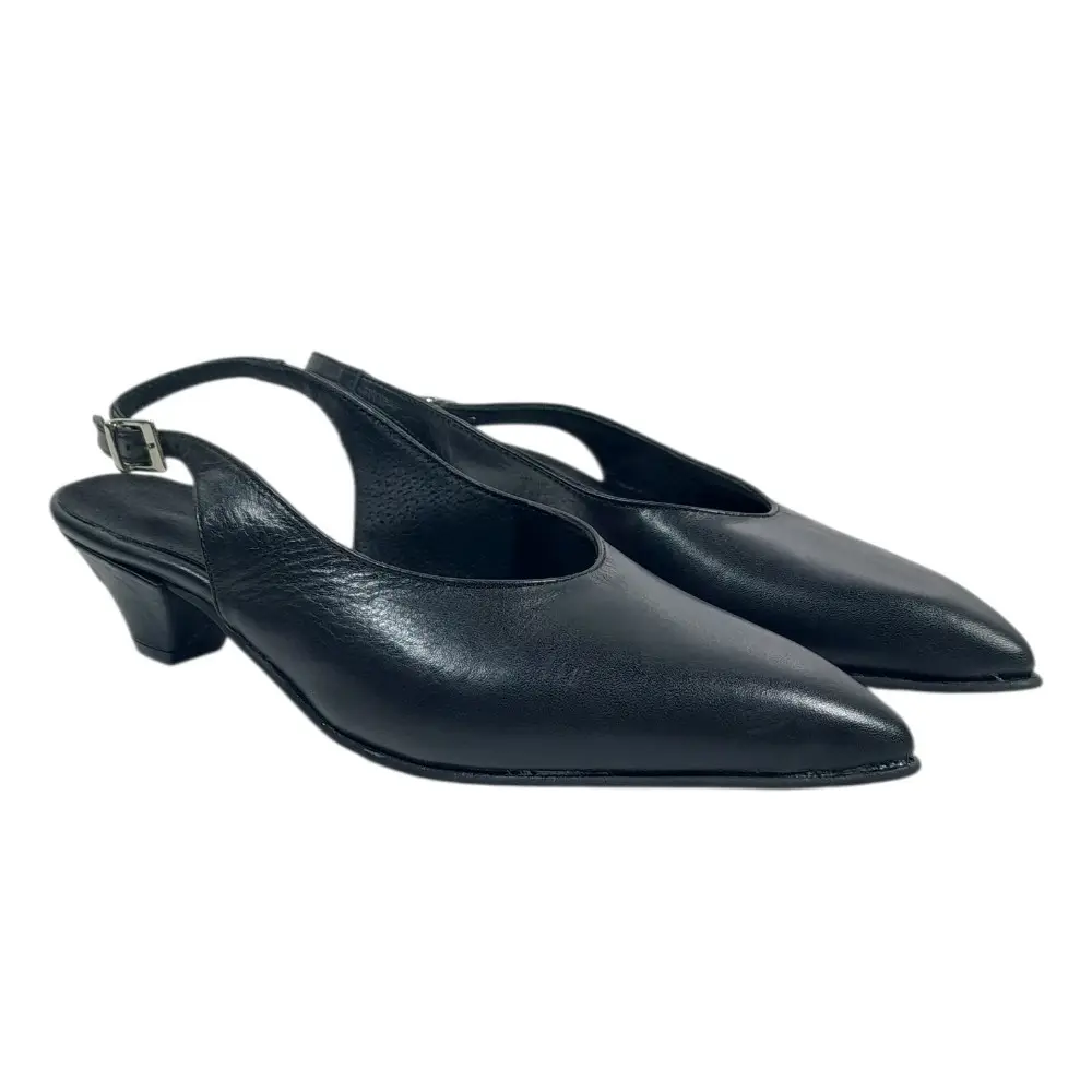 ZAPATO MUJER VINCHEZ DE CUERO EN PUNTA CON TACO BAJO